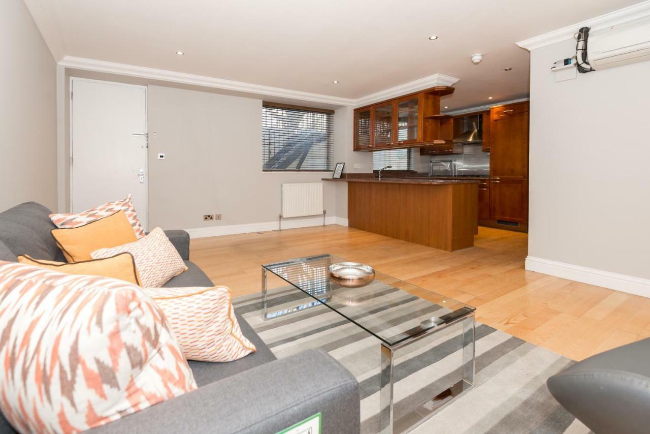 One Bedroom Hyde Park Apartment 런던 외부 사진